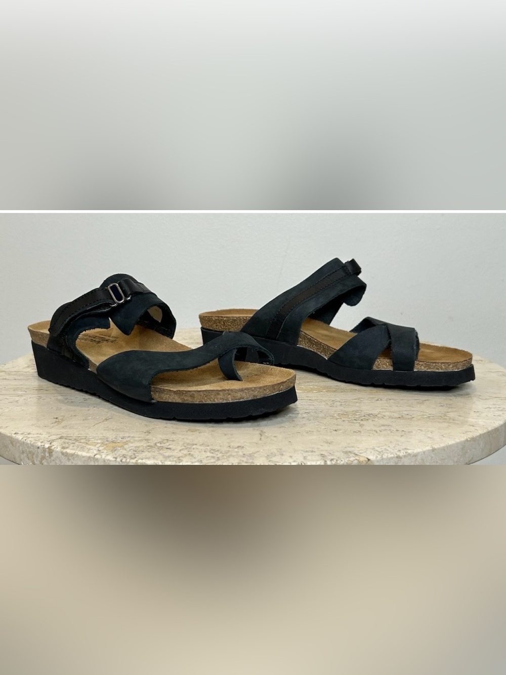 Naot Women's Black Suede Two Strap Toe-Loop Sandals 40 9 NWOB